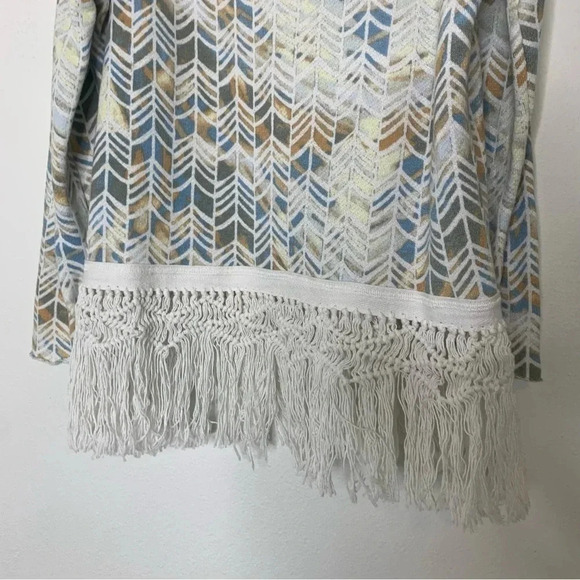 Free people geometric blue yellow white fringe macrame long sleeve top sz Large - Picture 3 of 10